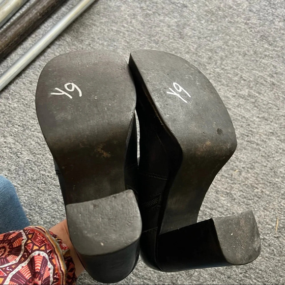 Vintage Y2K 90s Platform Steve Madden Boots - Picture 5 of 6